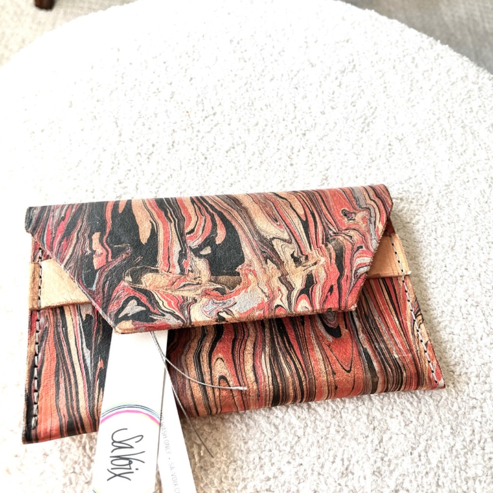 SA Voix (Her Voice-French) Hand Marbled Leather Clutch Made In Haiti - Picture 9 of 9